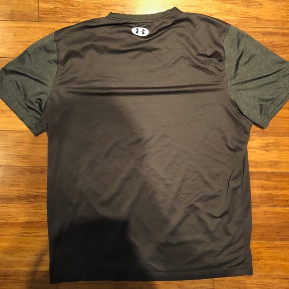 NWOT Under Armour heat gear performance tee - Picture 5 of 6